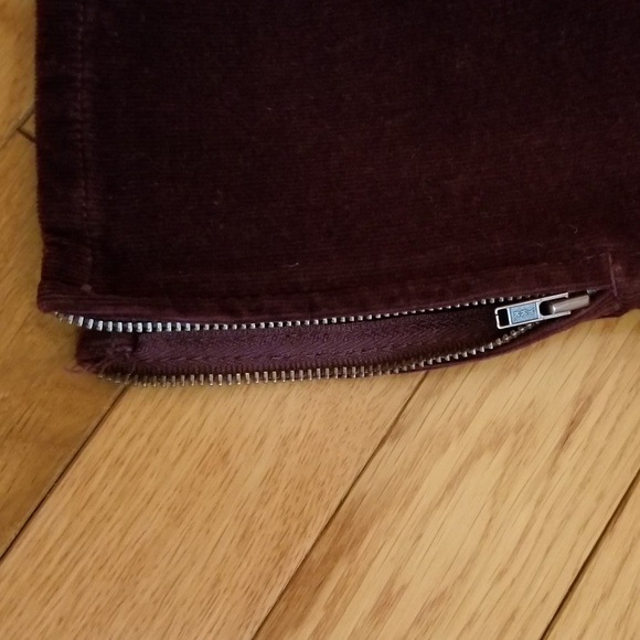 Loft Cordoury - Picture 2 of 3